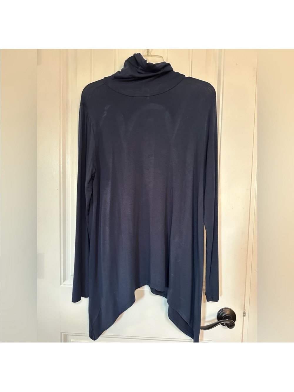 Women’s Tahari Navy Blue Long-Sleeve Turtleneck Top